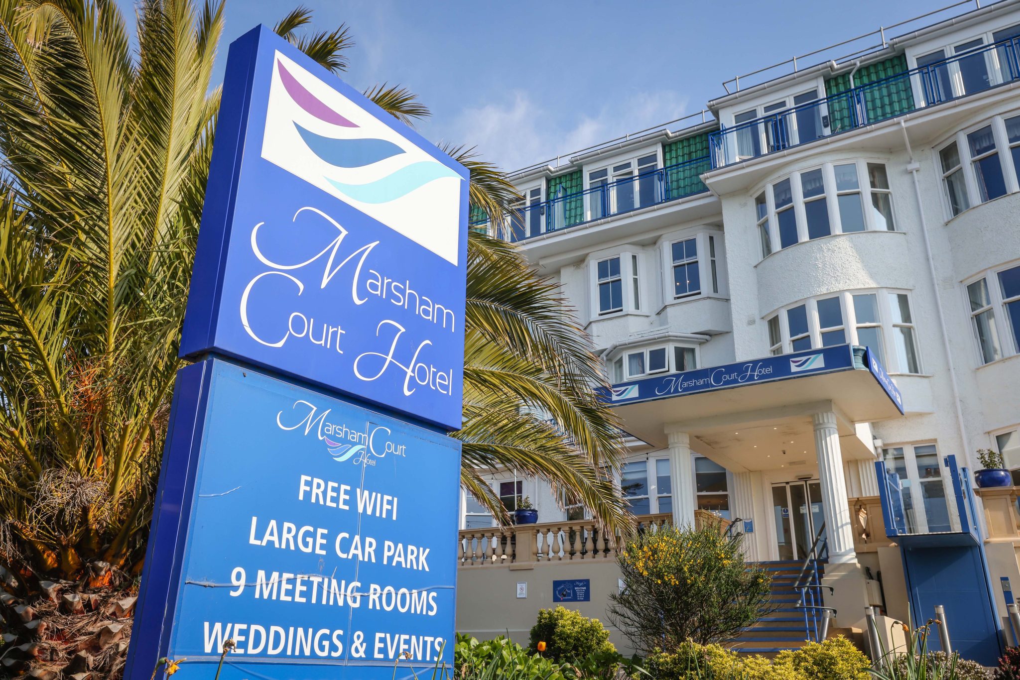 Image showing the front entrance of the Marsham Court Hotel