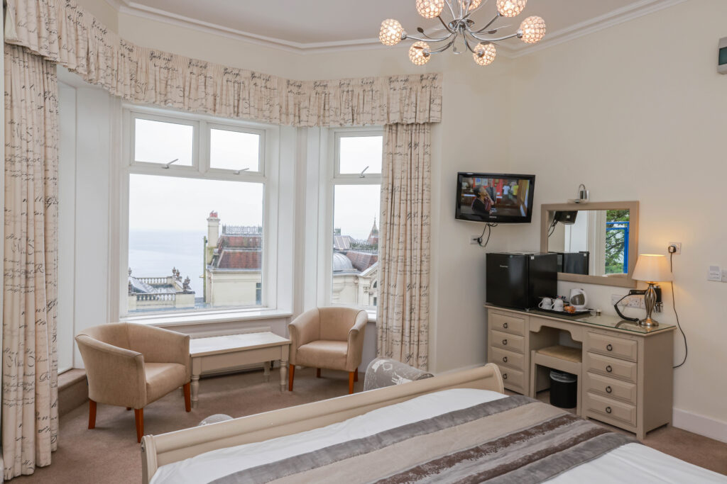 Best Sea View Stays in Bournemouth: Why Guests Love Our Balcony Rooms Year-Round